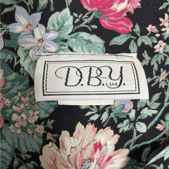 Vintage Floral Pearl Button Dress 9/10 - Picture 3 of 7